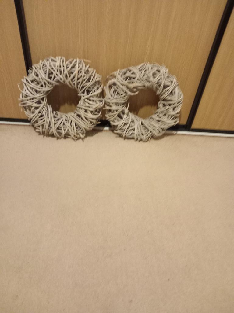 2 kransen, Ophalen, Zo goed als nieuw