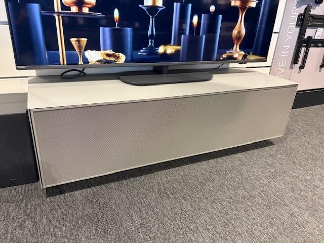 Ardeno Mika 140 grey mat tv meubel, Huis en Inrichting, Kasten | Televisiemeubels, Ardeno furniture VOF, 100 tot 150 cm, Ophalen of Verzenden