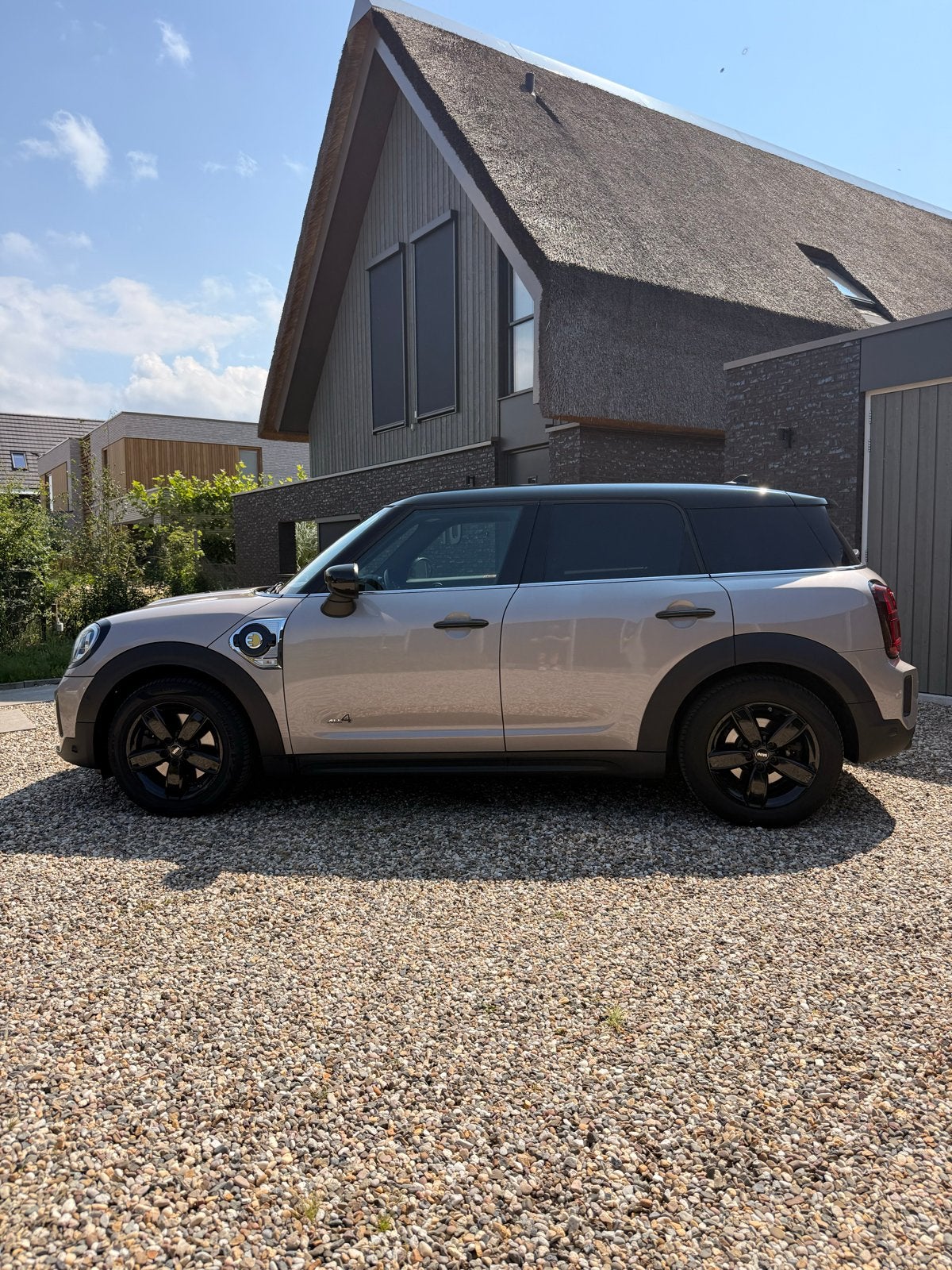 Foto 9 van Mini Countryman Cooper SE ALL4 (F60) - pano - leder - camera