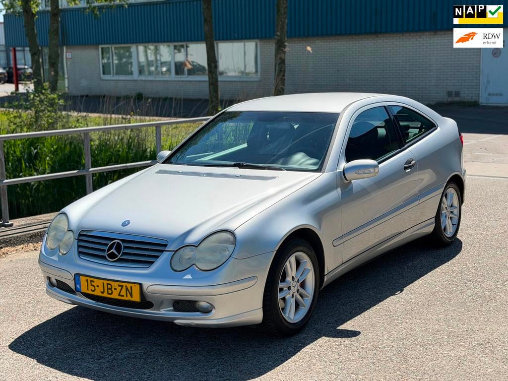 Mercedes-Benz C-klasse Sportcoupé 180!2002!Automaat!Airco!L, Gebruikt, 4 cilinders, 129 pk, 4 stoelen
