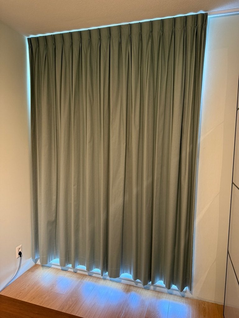 Verduisterende gordijnen, Aqua, Huis en Inrichting, Ophalen, 251 cm, Gebruikt, Overige merken