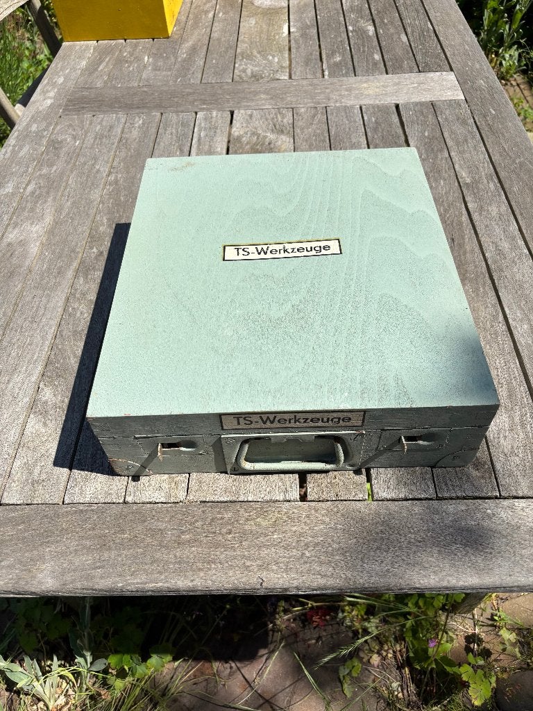 Onderdelen kist (duits, vintage), Ophalen, Gebruikt