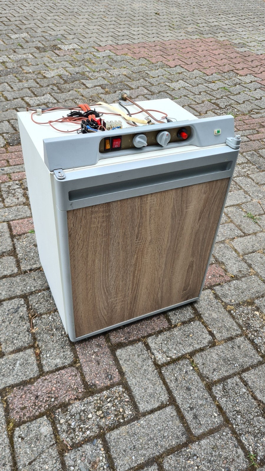Camper koelkast 60L gas 230V, Caravans en Kamperen, Camper-accessoires, Ophalen, Gebruikt