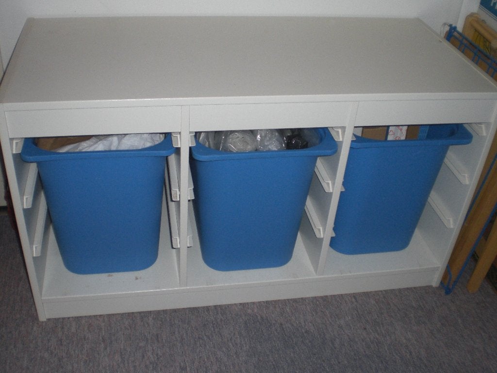 Trofast kast met 3 grote, blauwe opbergbakken, Ophalen, Gebruikt, Minder dan 50 cm, 90 tot 105 cm