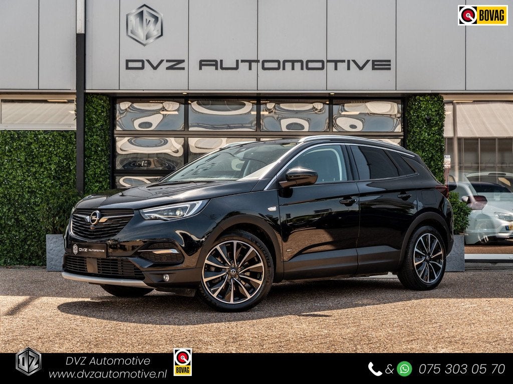 Opel Grandland 1.6 Turbo Plug-In Hybrid 4x4 Ultimate | Surro, Auto's, Opel, Grandland, Gebruikt, 4 cilinders, Zwart