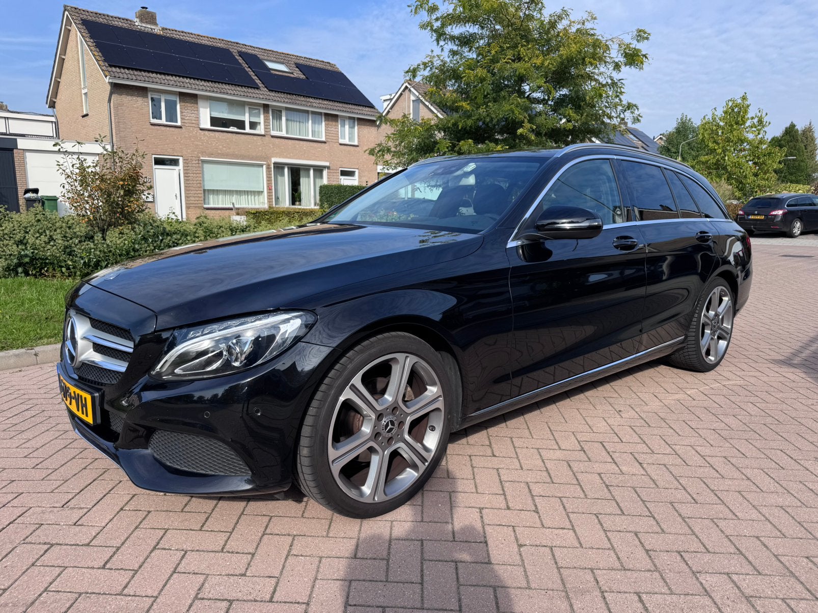 Mercedes-Benz C-Klasse 2.0 C200 Estate AUT 2015 Zwart, Achterwielaandrijving, 1800 kg, 4 cilinders, Zwart