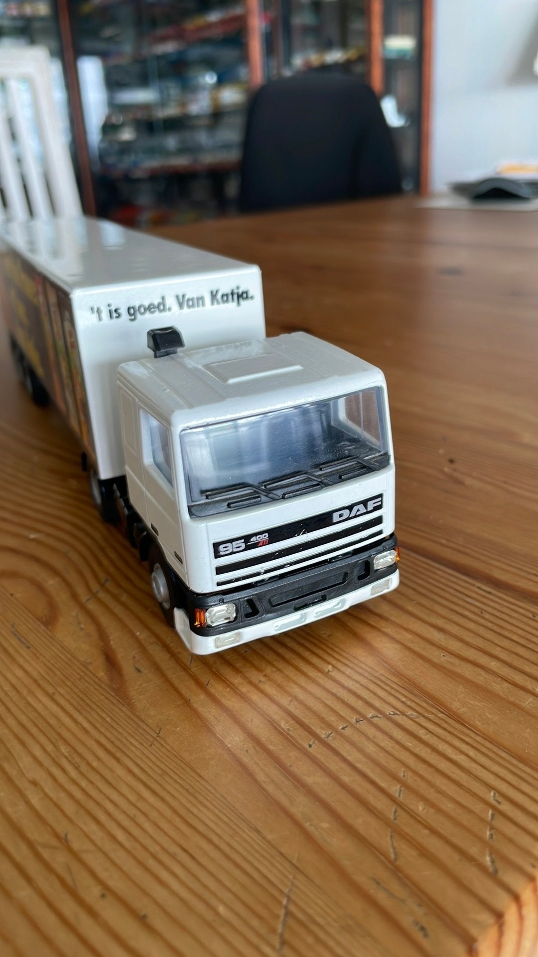 Daf 95 400 Ati truck met oplegger “Katja”, Ophalen of Verzenden, Zo goed als nieuw, Bus of Vrachtwagen, Lion Toys