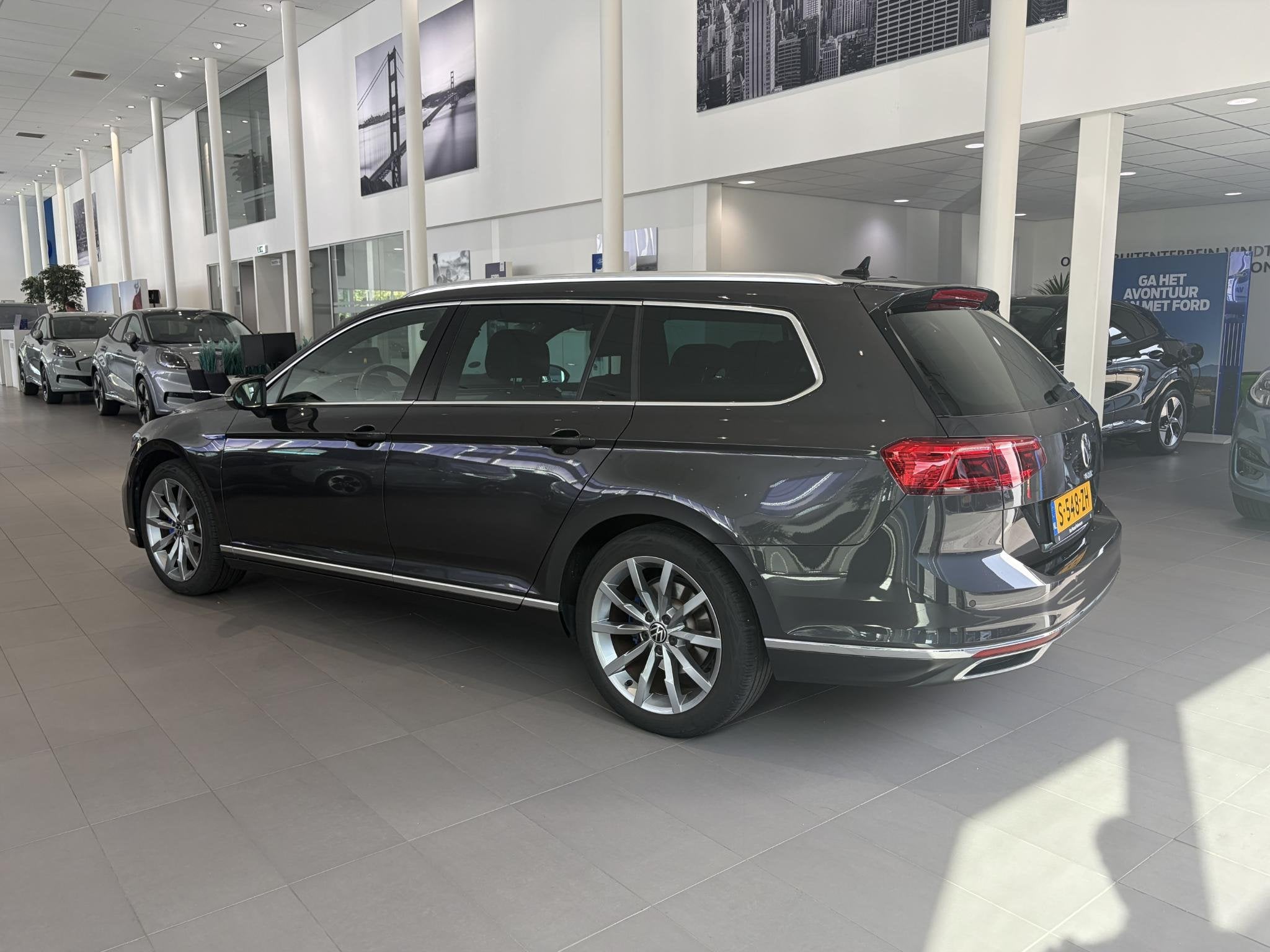 Volkswagen Passat Variant 1.4 TSI PHEV GTE Business | PANORA, 12 maanden, Stof, Gebruikt, 4 cilinders