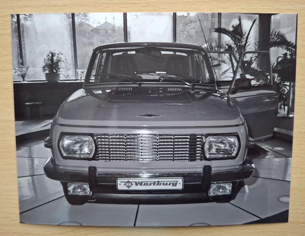 Foto van Wartburg 353 - DDR, Verzamelen, Foto's en Prenten, Nieuw, Foto, Buitenland, 1980 tot heden, Verzenden