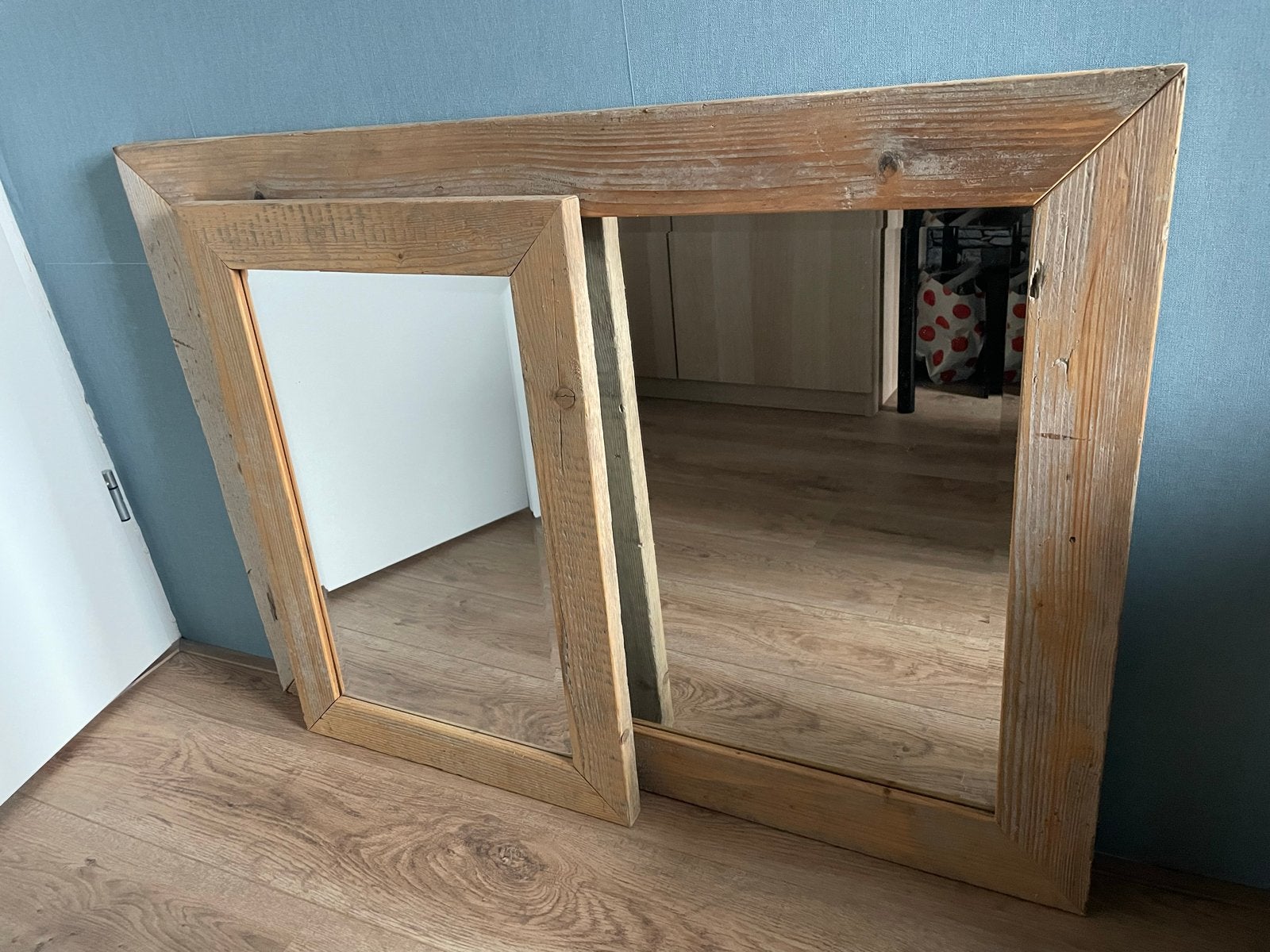 2 spiegels met Steigerhouten rand, Gebruikt, Ophalen of Verzenden, 100 tot 125 cm, Minder dan 100 cm