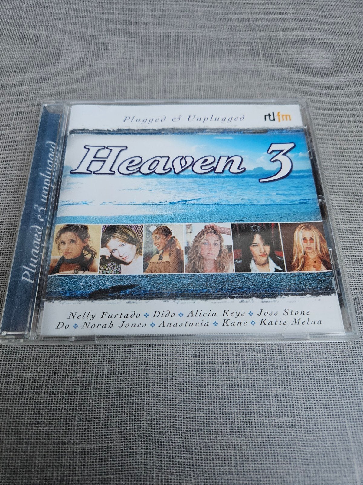 Heaven 3 - Plugged & Unplugged CD (Pop, Rock), Cd's en Dvd's, Ophalen of Verzenden, Zo goed als nieuw, Pop, Verzamelalbum