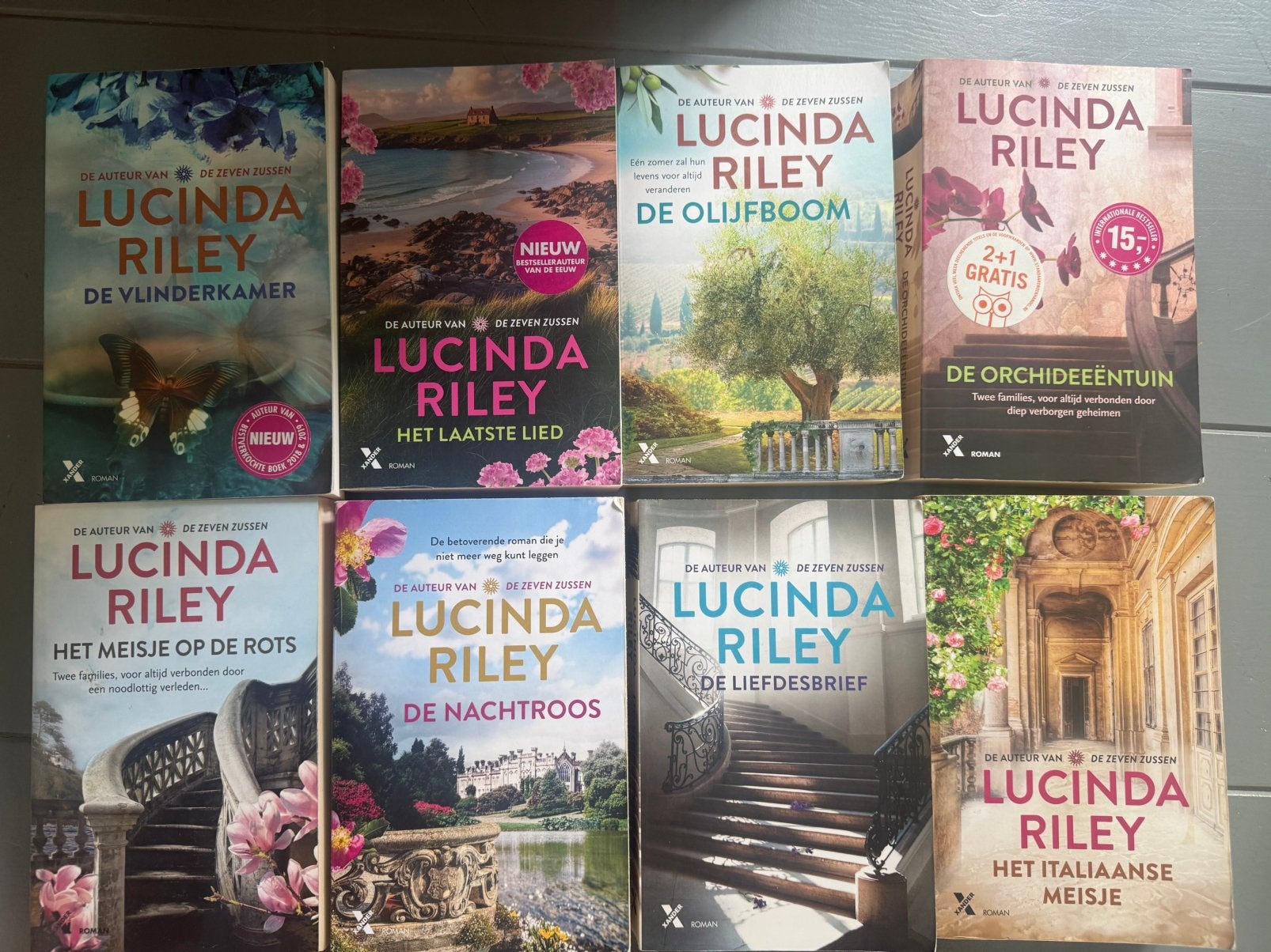 Lucinda Riley boeken, Ophalen of Verzenden, Zo goed als nieuw