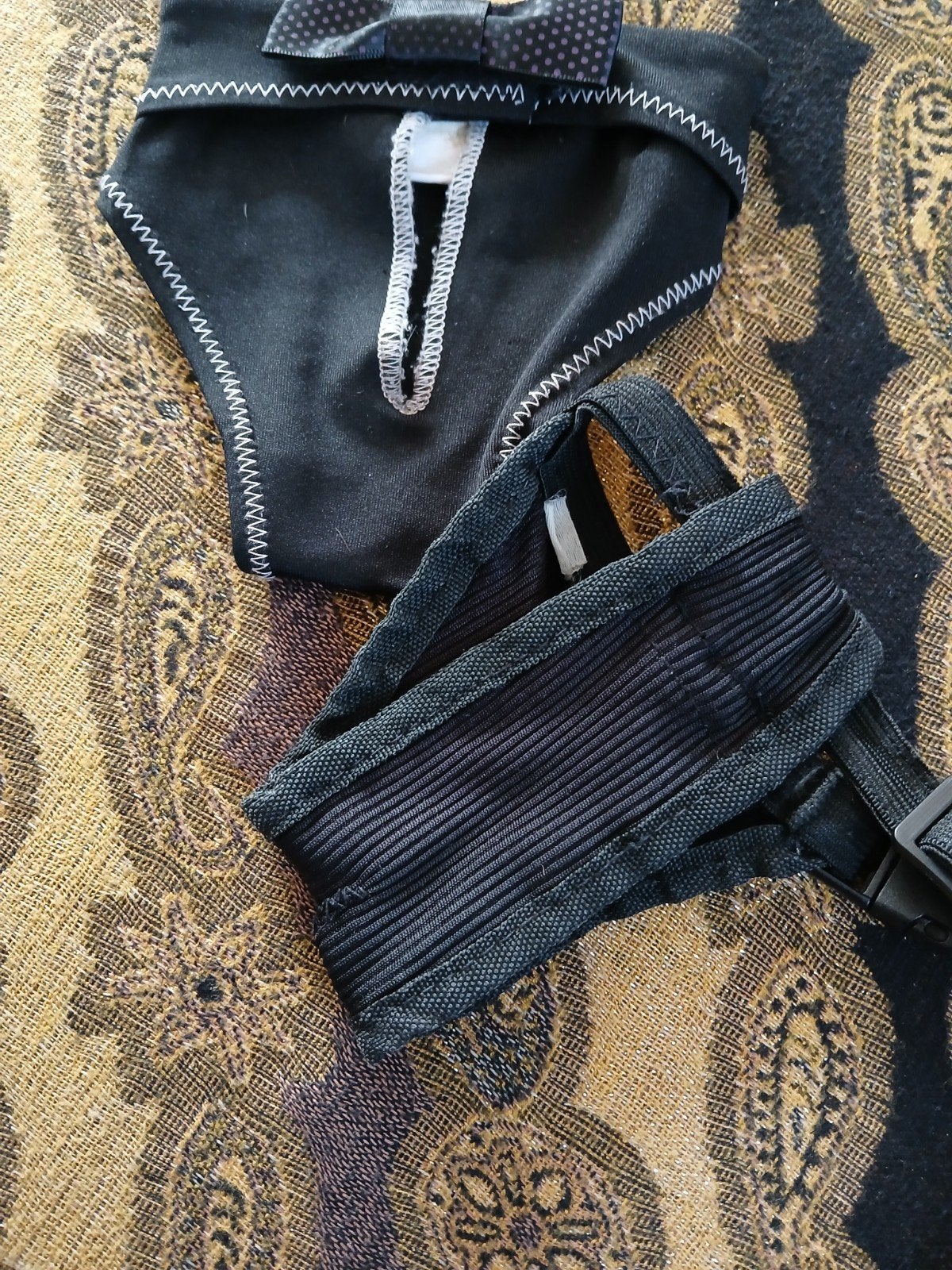 Twee loopsheidsbroekjes voor een klein hondje., Ophalen, Zo goed als nieuw, Hondenbroek