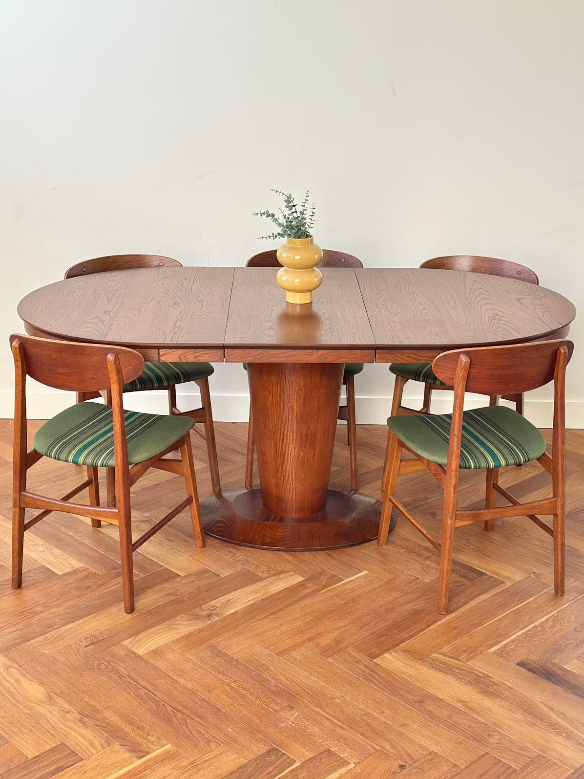 Vintage eettafel design hout ovaal poot jaren 50/60/70/80, Ophalen, 50 tot 100 cm, Vijf personen of meer, 200 cm of meer