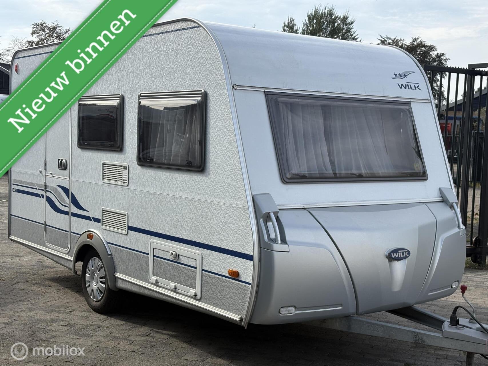 Wilk 420 KD S3 Voortent, Stapelbed, Caravans en Kamperen, Bedrijf, 750 - 1000 kg, 5 tot 6 meter, Wilk