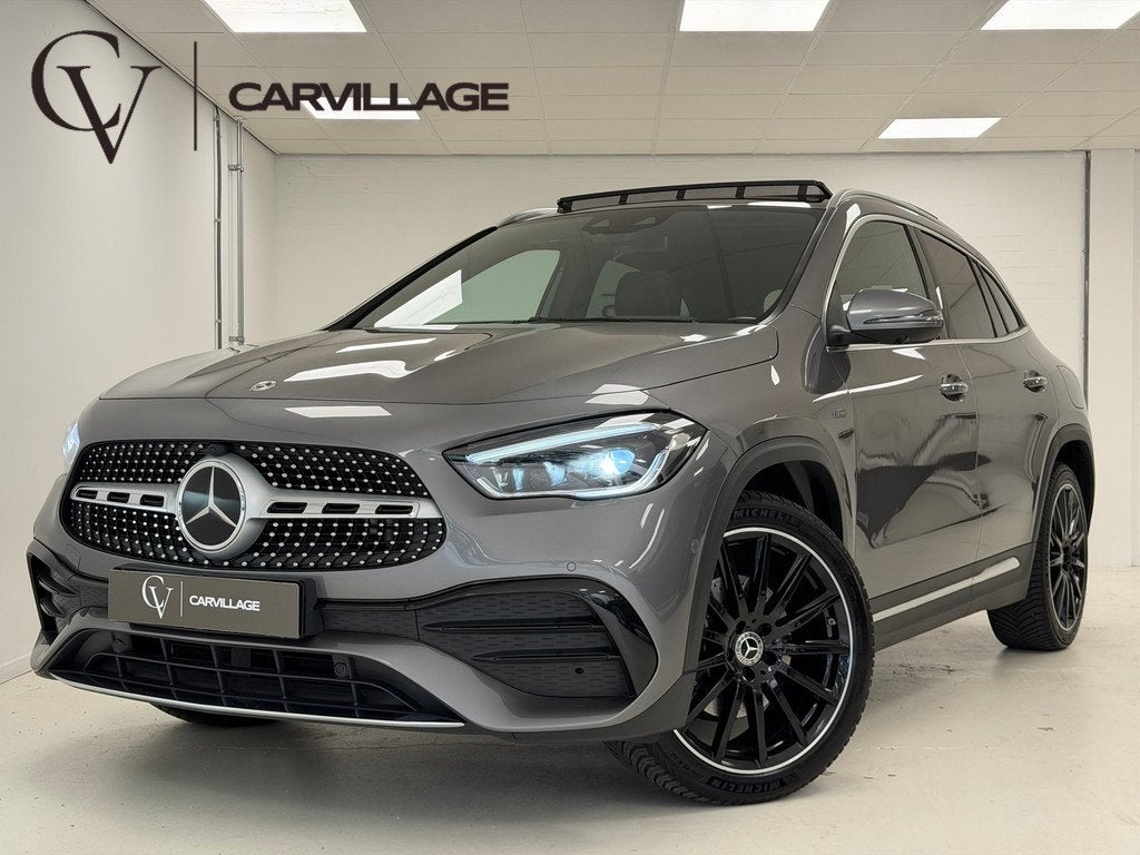 Mercedes-Benz GLA 250 e AMG Line Panoramadak | 360 Camera |, Auto's, Mercedes-Benz, Automaat, Gebruikt, Leder, Bedrijf