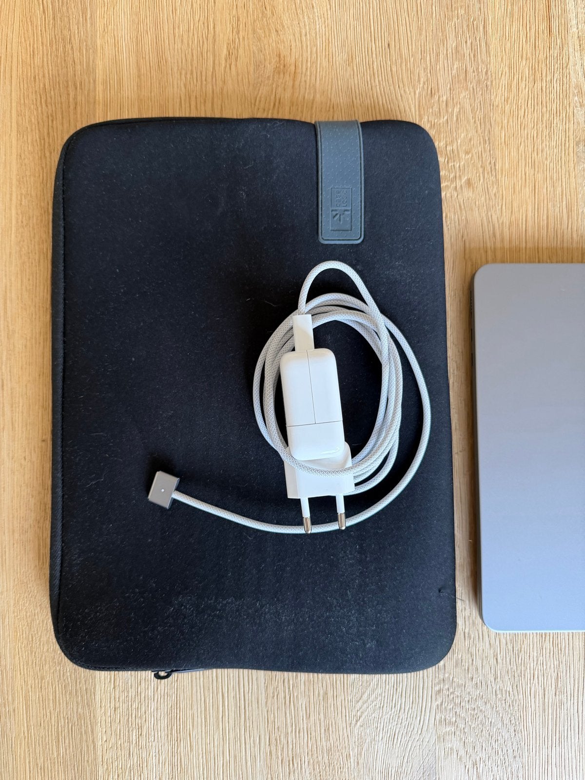 Foto 8 van Apple MacBook Air M2 2022 8GB RAM Space Grey 100% BAT CAP!!