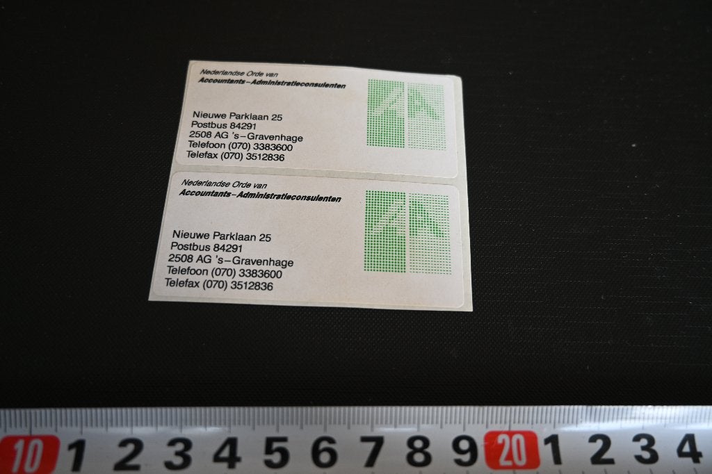 sticker 's Gravanhage Accountants - Administratieconsulenten, Ophalen, Zo goed als nieuw