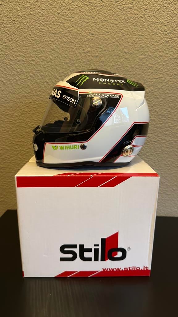 Zeldzame 1:2 helm Valtteri Bottas - Stilo 2017, Ophalen of Verzenden, Zo goed als nieuw, Formule 1