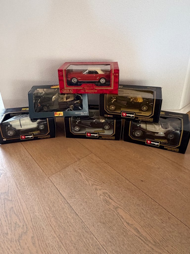 Burago Mira Maisto 1:18 mustang mercedes, Hobby en Vrije tijd, Modelauto's | 1:18, Ophalen of Verzenden, Zo goed als nieuw, Auto