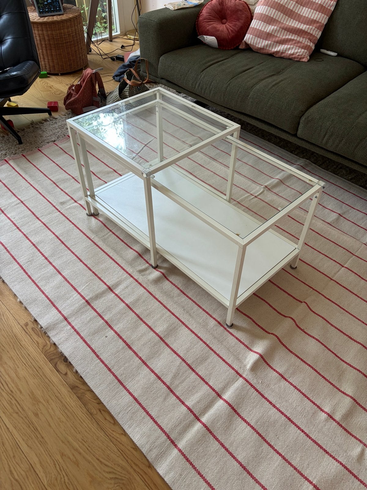 Gratis IKEA Vittsjö salontafel set, wit/glas, gebruikt, Huis en Inrichting, Tafels | Salontafels, Ophalen, Gebruikt, 100 tot 150 cm