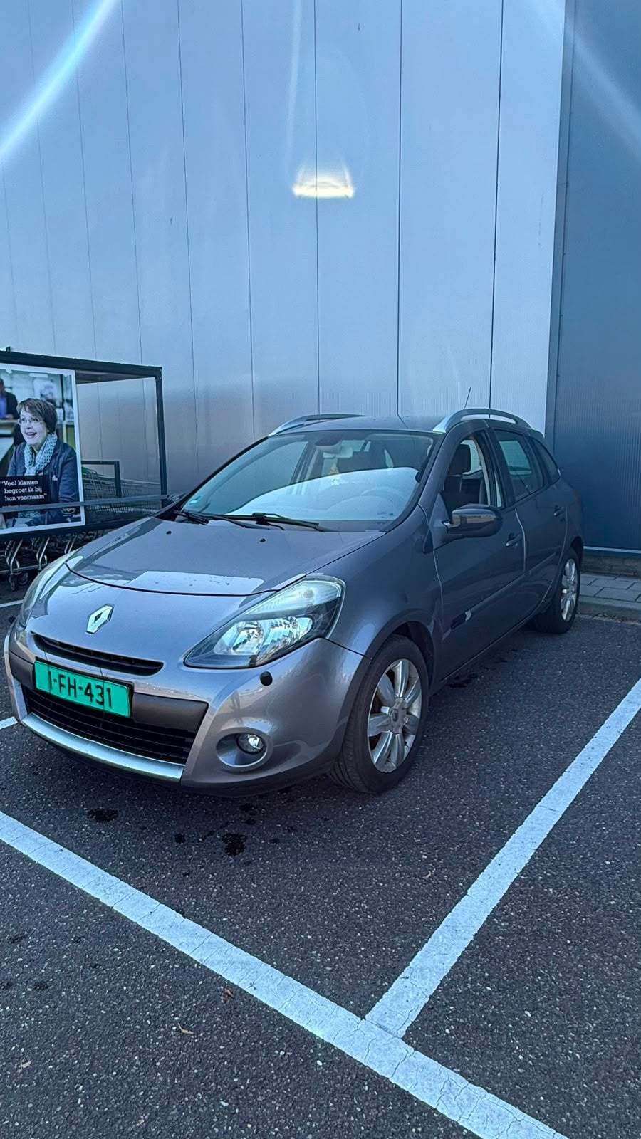 Renault Clio 1.2 TCE Estate 2010 Grijs, Auto's, Voorwielaandrijving, 535 kg, 4 cilinders, 1095 kg