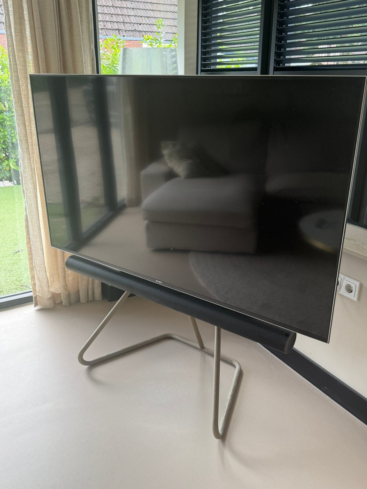 Spectral cube standaard, Ophalen, Zo goed als nieuw