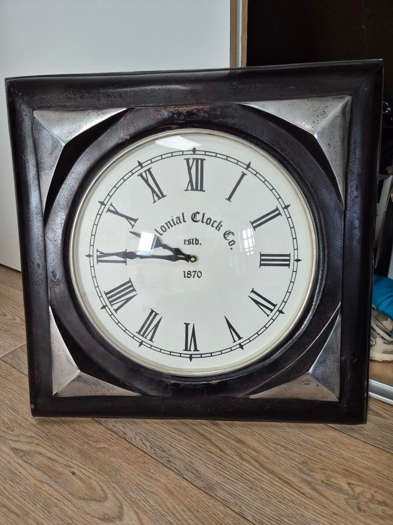 Antieke Wandklok "Colonial Clock Co. estd. 1870", Antiek en Kunst, Antiek | Klokken, Ophalen
