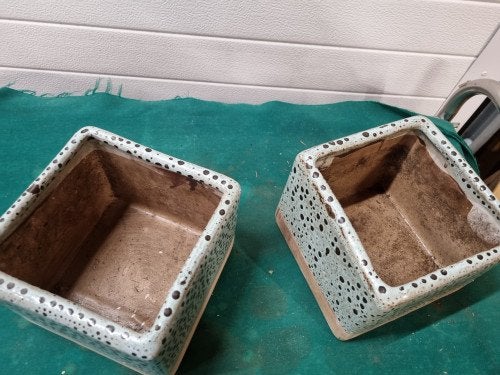 bloempotten 2 stuks groen met stippen, Ophalen of Verzenden, 'T Olde Gre-j, Info@toldegrej.nl, Endepoelstraat 20f Didam