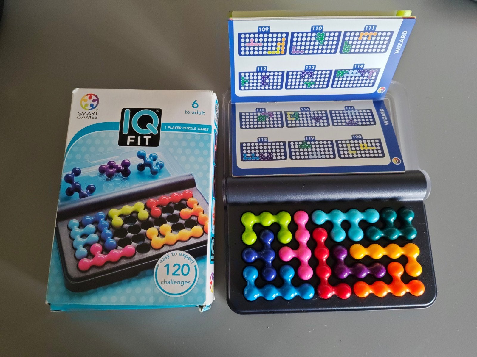 SmartGames IQ Fit Puzzelspel, Ophalen of Verzenden, Zo goed als nieuw, Rubik's of 3D-puzzel