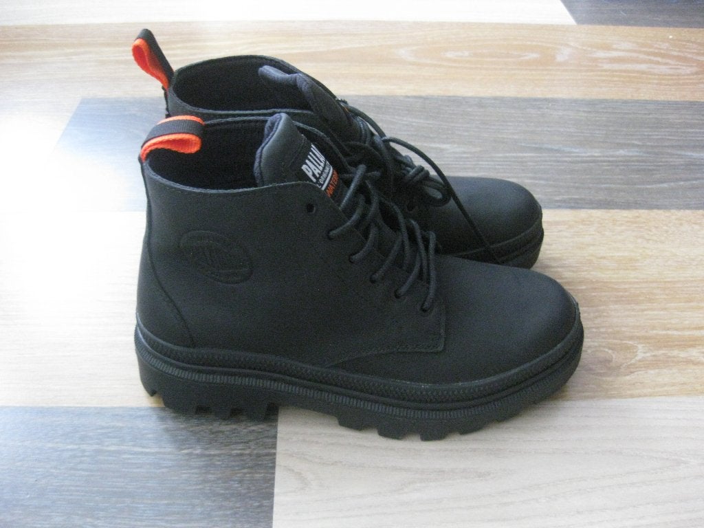 Nieuwe leren Palladiums, maat 37, Kleding | Dames, Verzenden, Zwart, Lage of Enkellaarzen, Palladium