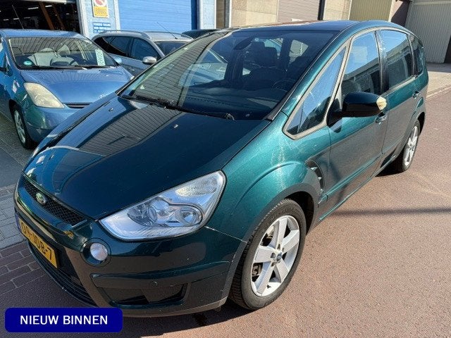 Ford S-Max 2.3 Titanium Automaat 2009 NAP Panoramadak Ford D, Auto's, 4 cilinders, 160 pk, Bedrijf, 1558 kg