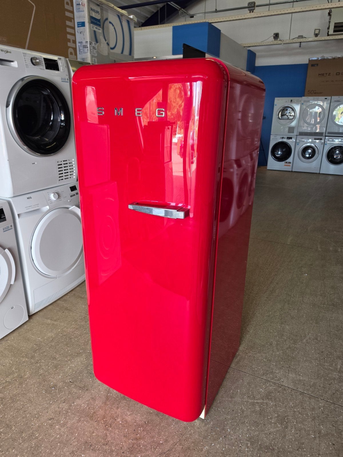 Rode Smeg FAB28LR koelvriescombinatie | Gratis thuis 🚚✅️, Jirnsum, 200 liter of meer, 60 cm of meer, Met aparte vriezer