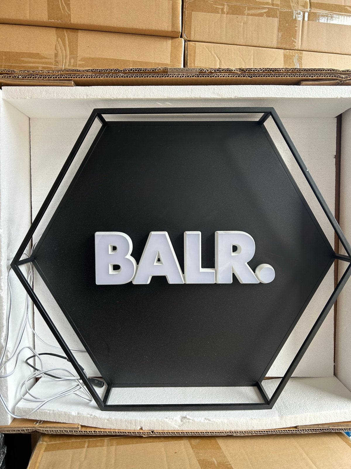 Balr. LED Sign - Uniek en Nieuw in Verpakking (8 kg), Verzenden, Nieuw
