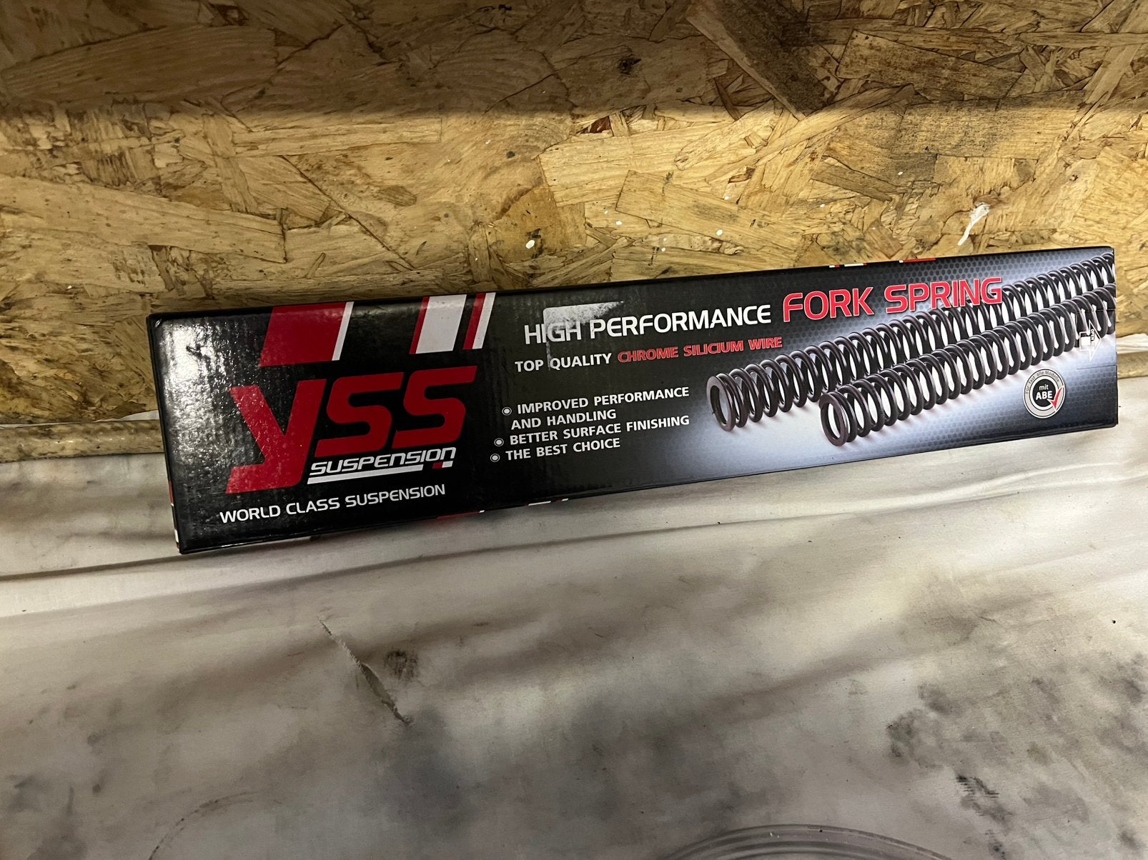 YSS progressieve veren suzuki sv 650/ rgv 250 yamaha fzr400, Ophalen of Verzenden, Gebruikt