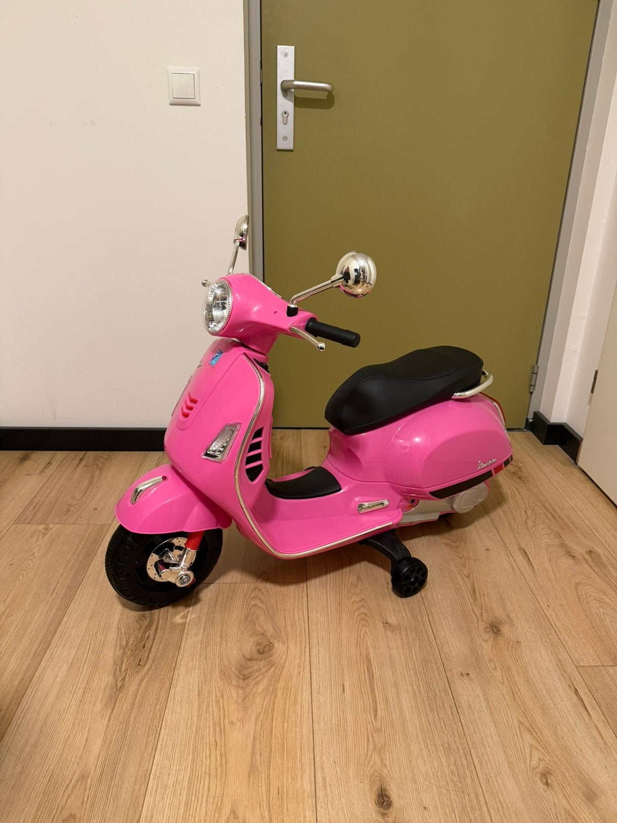 Eco Toys kinder vespa roze 3-6 jaar, Kinderen en Baby's, Zo goed als nieuw