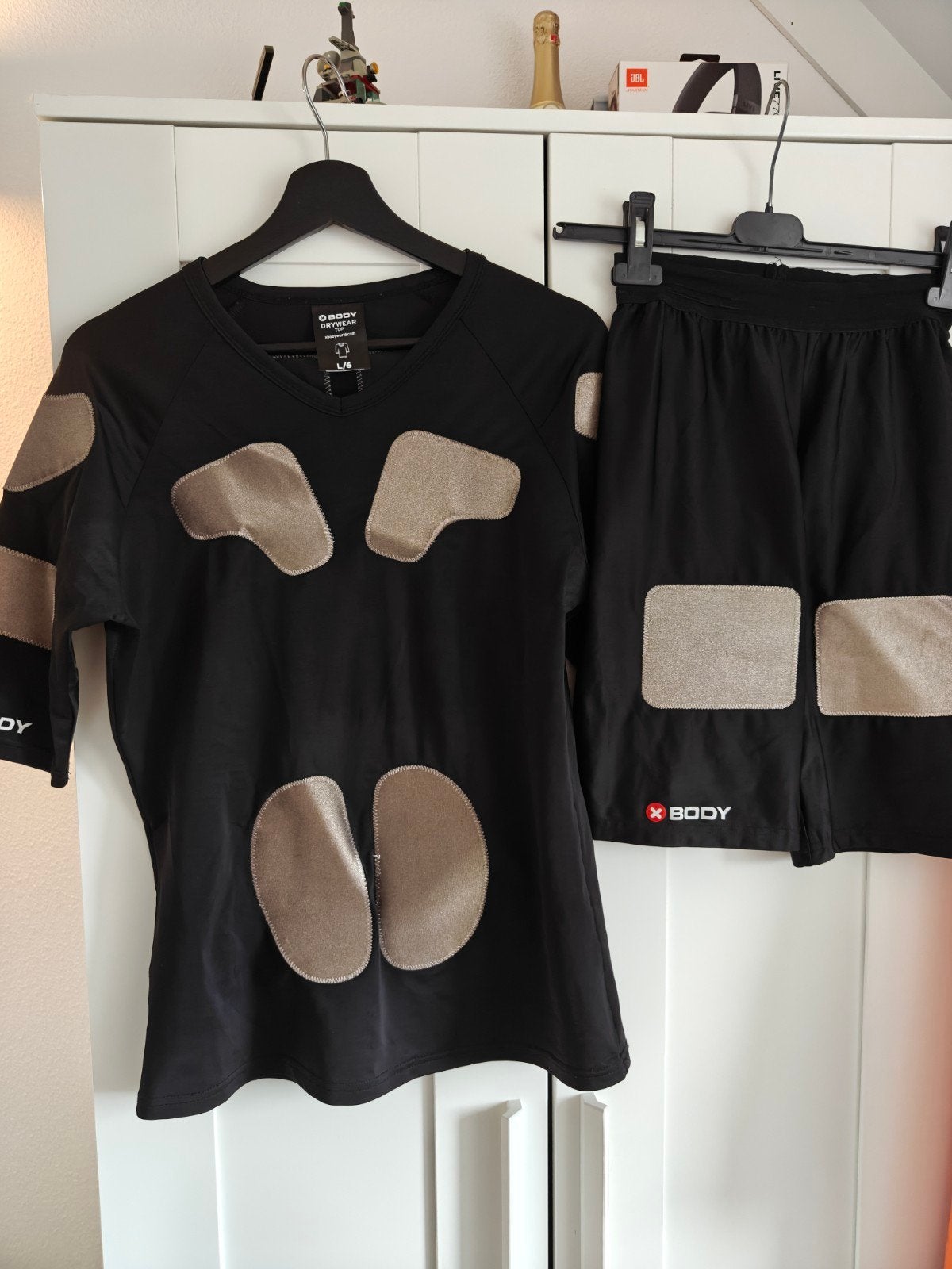 X-Body Drywear Sportset EMS - Shirt L en Broekje S, Zwart, X-Body, Ophalen of Verzenden, Fitness of Aerobics