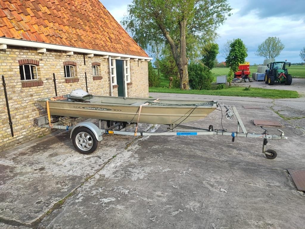 aluminium 1232 boot met trailer en buitenboordmotor, Watersport en Boten, Ophalen of Verzenden, Gebruikt, Aluminium, Benzine