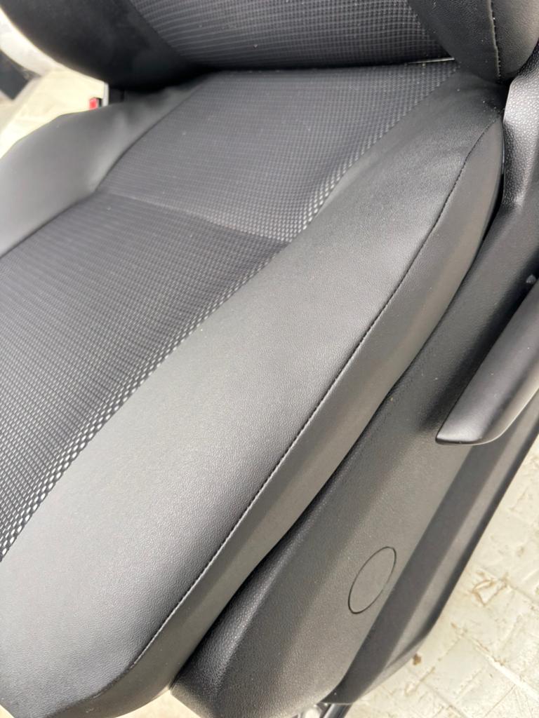 stoel links bestuurder Mercedes Sprinter Volkswagen Crafter, Auto-onderdelen, Interieur en Bekleding, Tymtop5@gmail.com, 3161ek