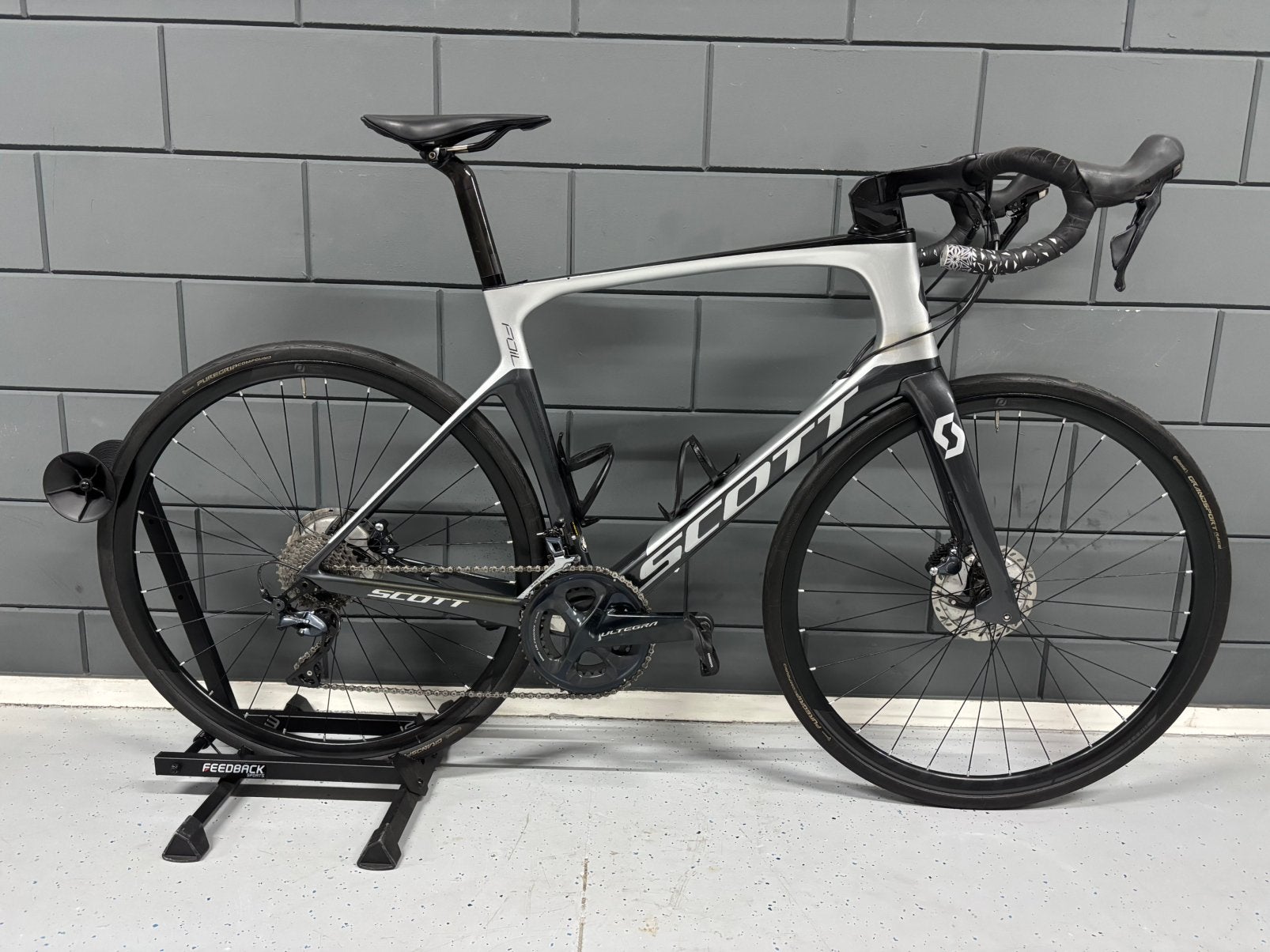 Titel: Scott Foil 20 Disc carbon aero racefiets | Maat 58, Ophalen, Zo goed als nieuw
