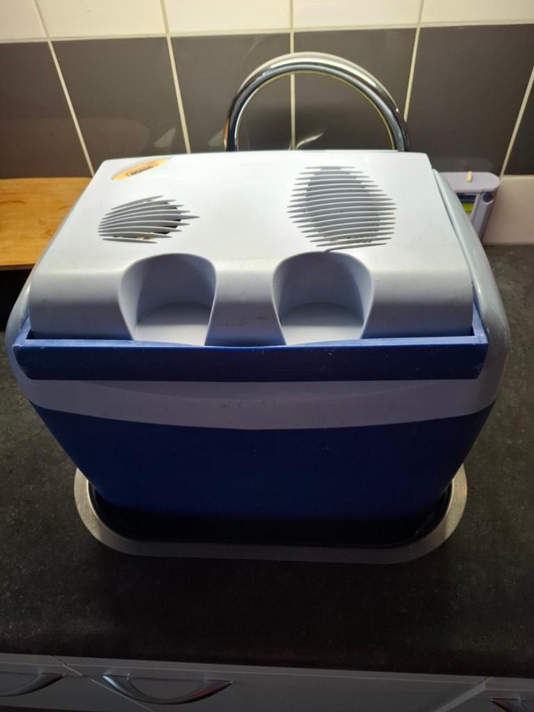 Elektrische koelbox, Ophalen, Zo goed als nieuw, Koelbox, Elektrisch
