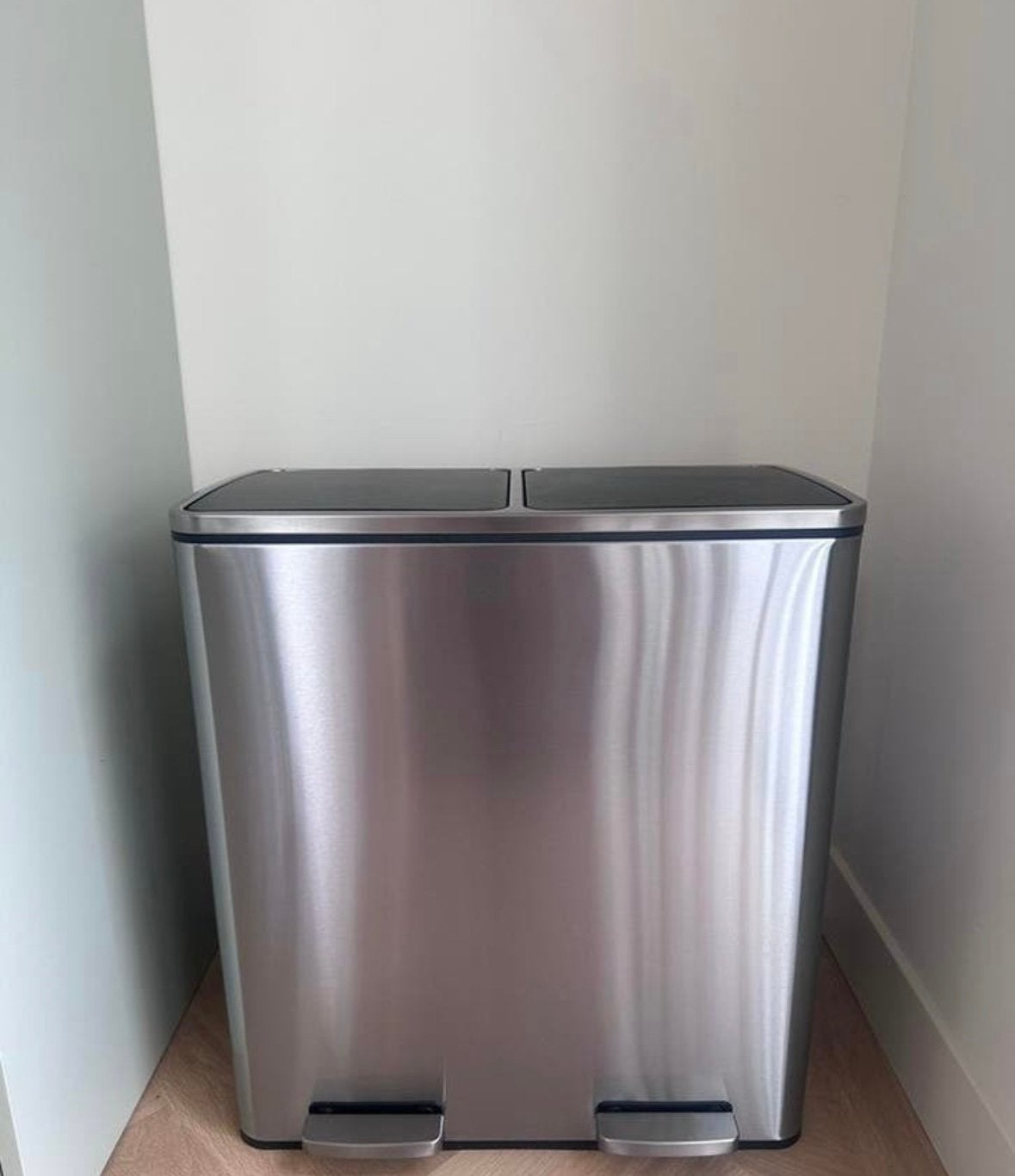 Zo goed als nieuw 60 l pedalemmer / 60 l pedal bin (2 x 30l), 40 liter of meer, Ophalen, Zo goed als nieuw, Rvs