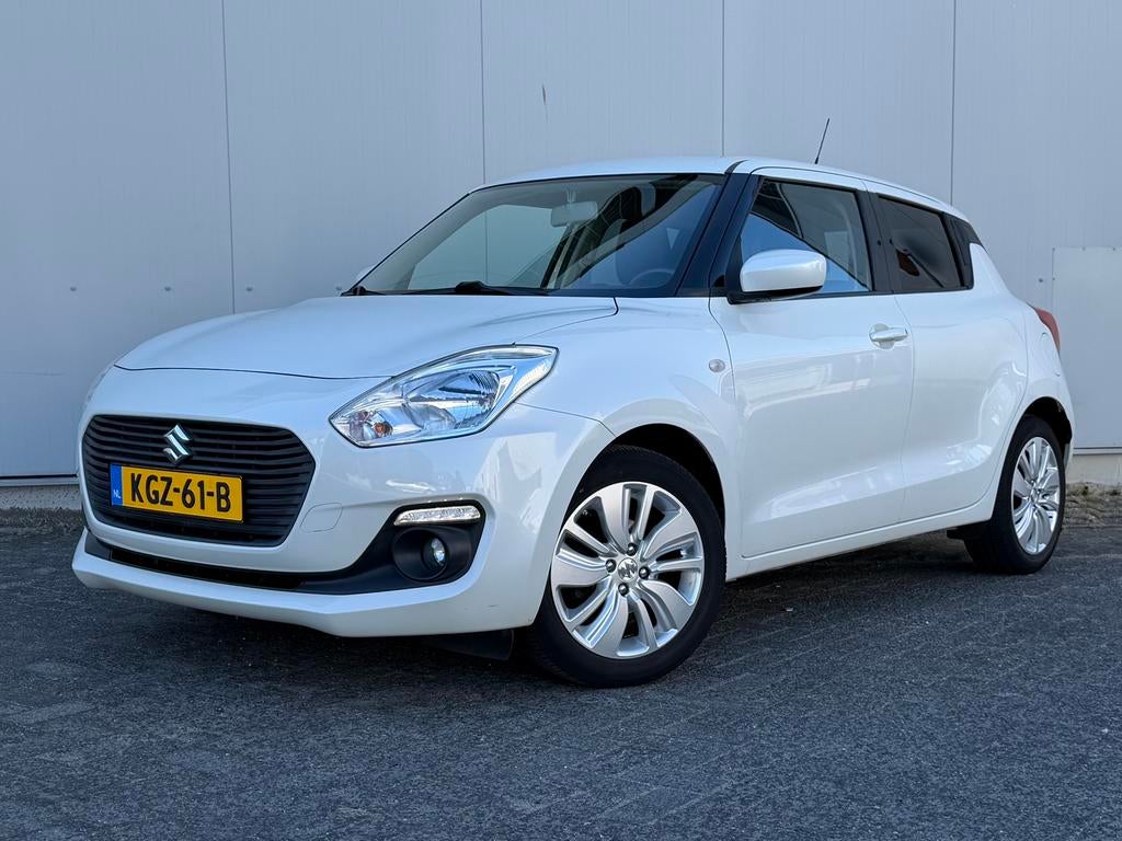 Suzuki swift 1.2 | stoelverwarming | camera | carplay, Voorwielaandrijving, Stof, 4 cilinders, 400 kg