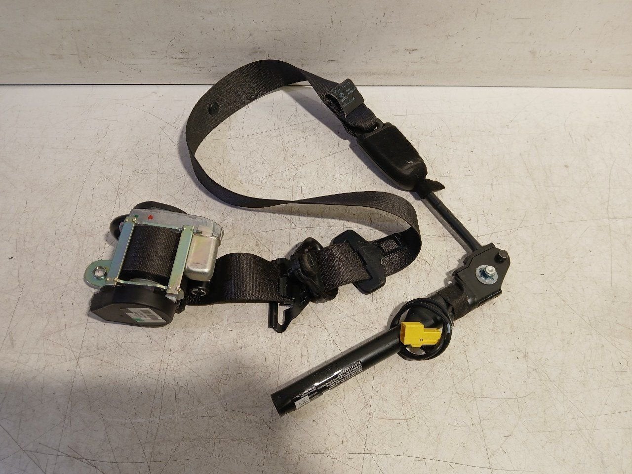 Veiligheidsgordel rechts voor Opel Astra, Onderdelen@venauto.nl, Van der Ven Autorecycling B.V., Gebruikt, Ettenseweg 76, 4706 PB Roosendaal, The Netherlands