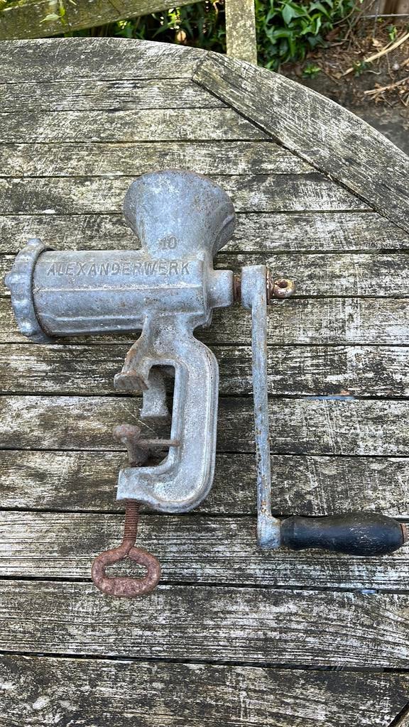 Alexanderwerk 10 / vintage vleesmolen, Antiek en Kunst, Ophalen
