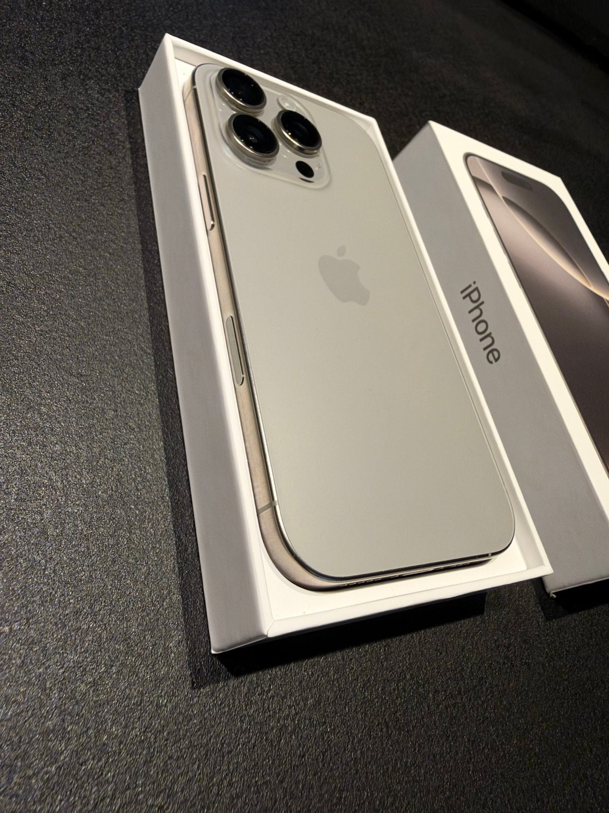 Iphone 16 Pro 128GB 89% batterij