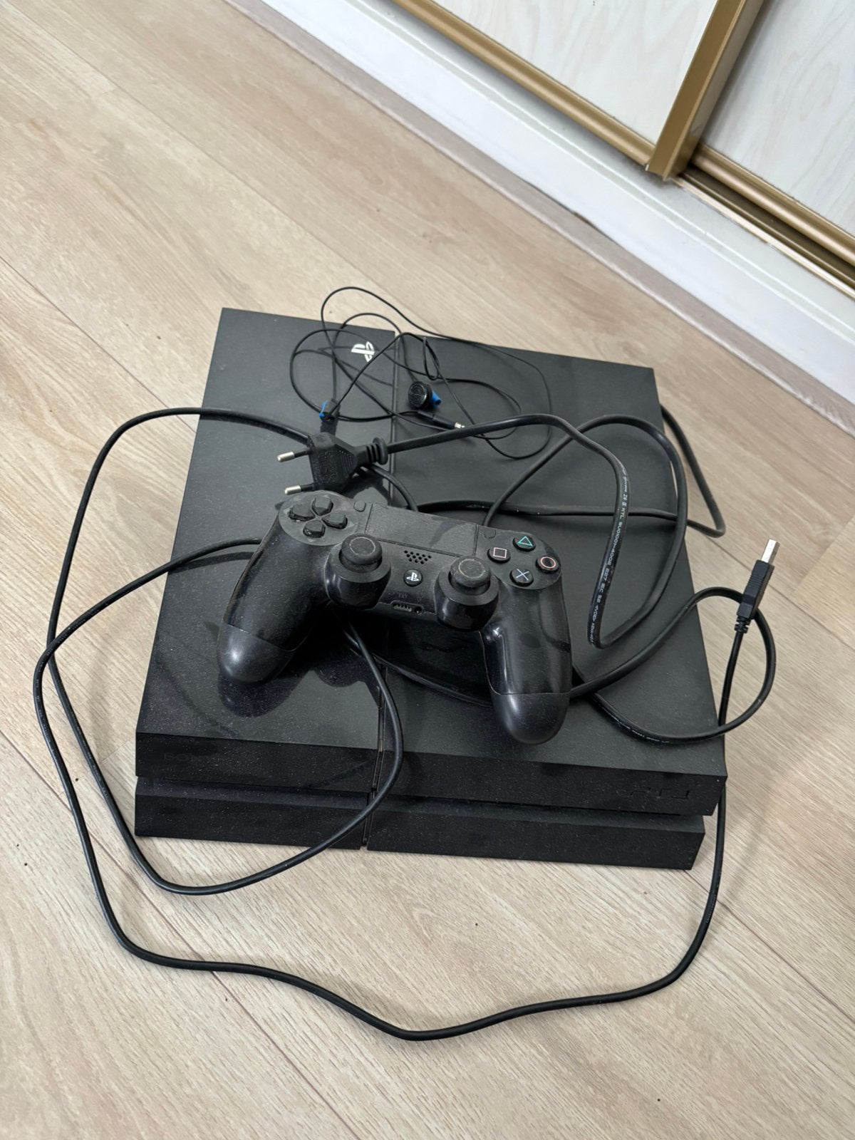 Playstation 4 met controler, Ophalen, Met 1 controller, Slim, 500 GB