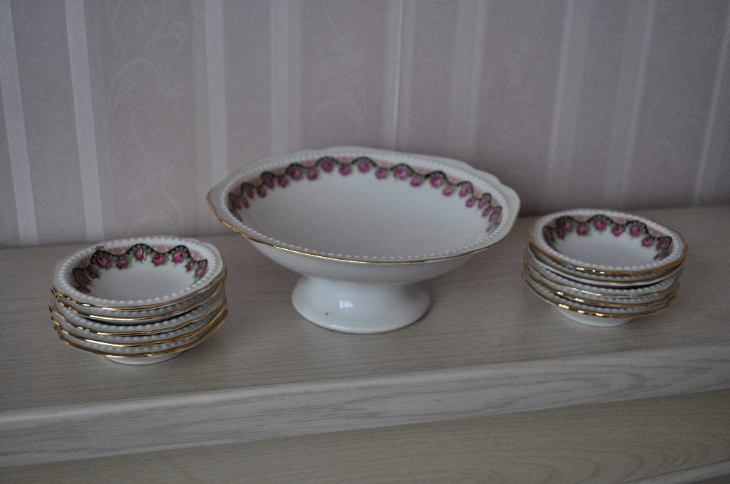 Antiek Servies Porselein Schaal Striegau Bloem Roos1924-1933, Antiek en Kunst, Ophalen