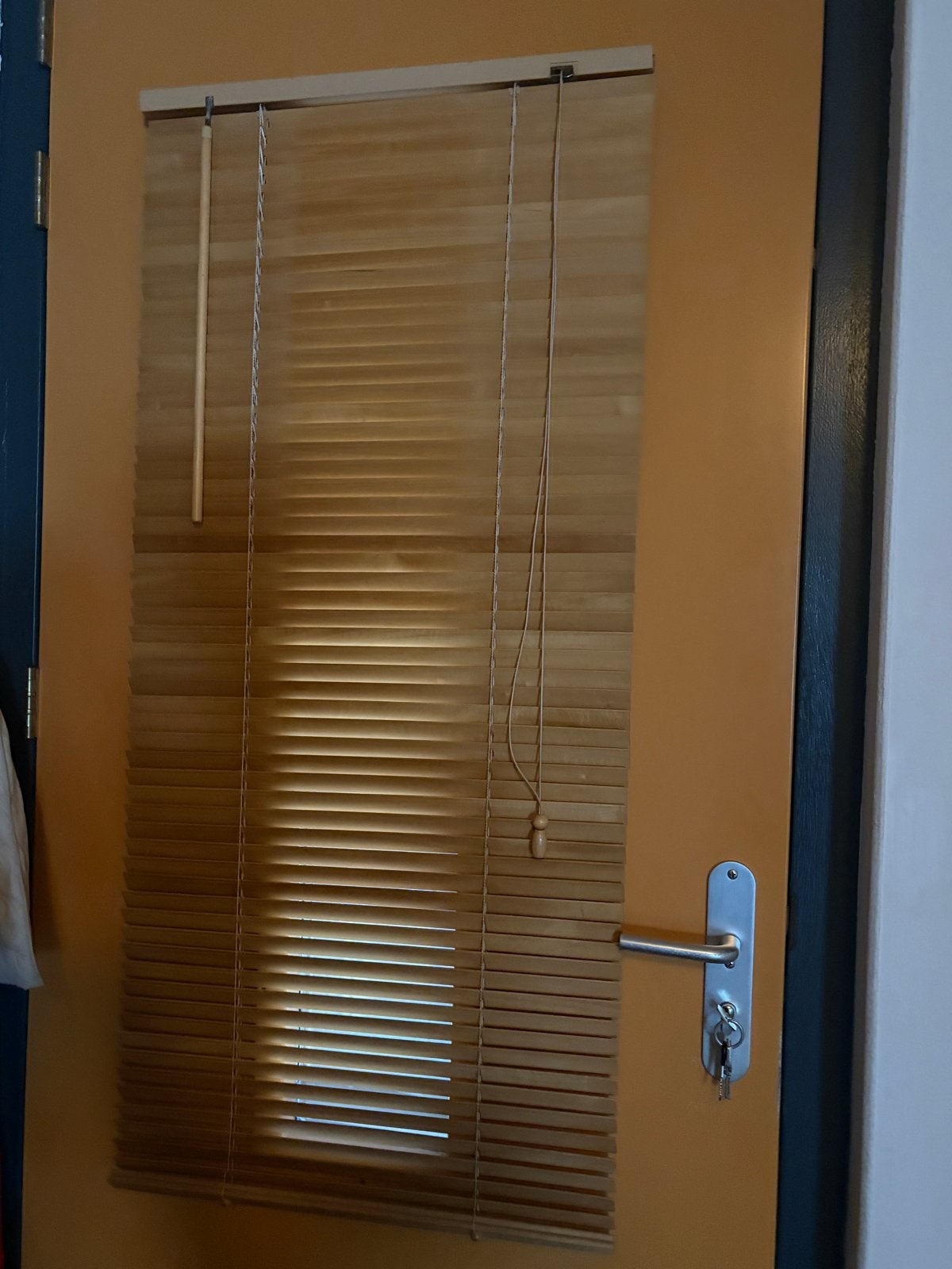 Smalle houten jaloezie voor raam of deur, Ophalen, Jaloezie, Gebruikt, Bruin