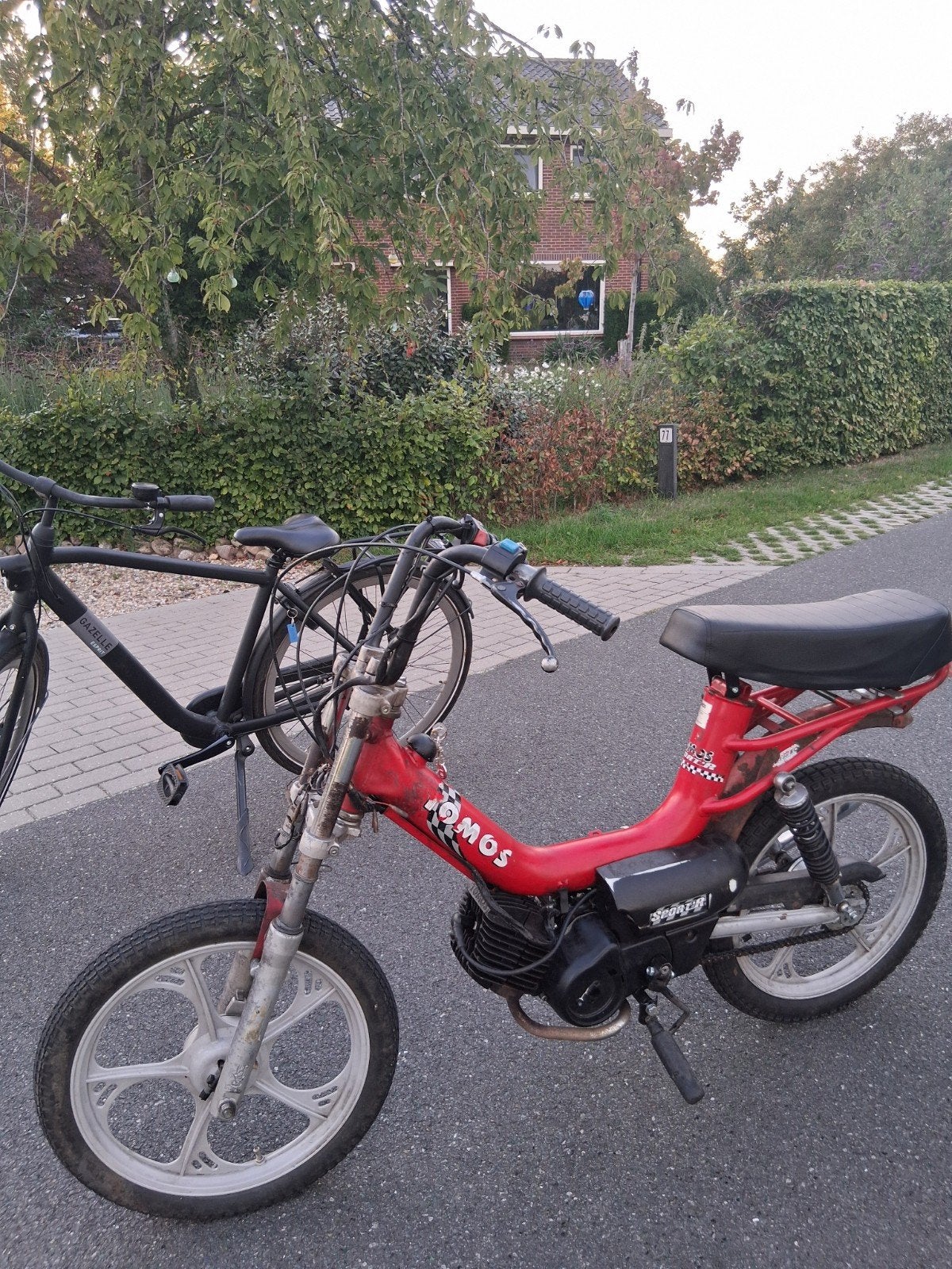 Tomos Flexer - Rode Bromfiets, Fietsen en Brommers, Ophalen of Verzenden, Gebruikt, Maximaal 45 km/u, Flexer